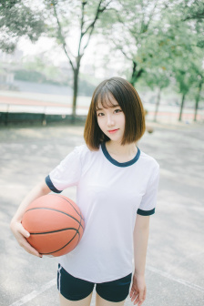 邵萱